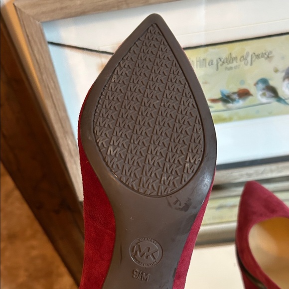 MICHAEL Michael Kors Burgundy Heels - Picture 8 of 10